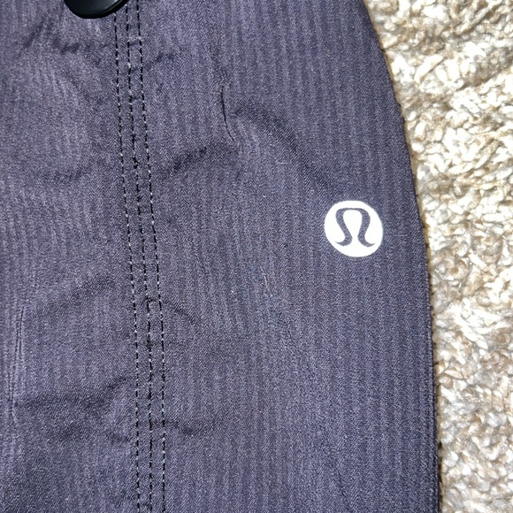 Lululemon Yoga Camp Pant Black Size 4? RARE - Picture 6 of 12